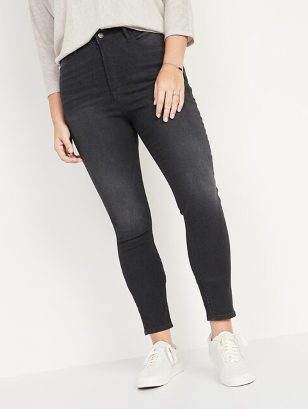 Old Navy Rockstar High Rise Super Skinny Gray Jeans Size 14